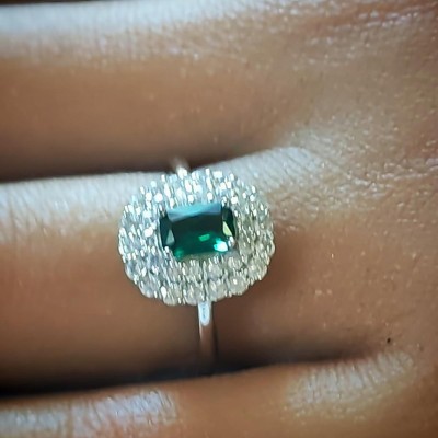 Anello Verde | Gioielli classici ed eleganti