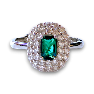 Anello Verde | Gioielli classici ed eleganti